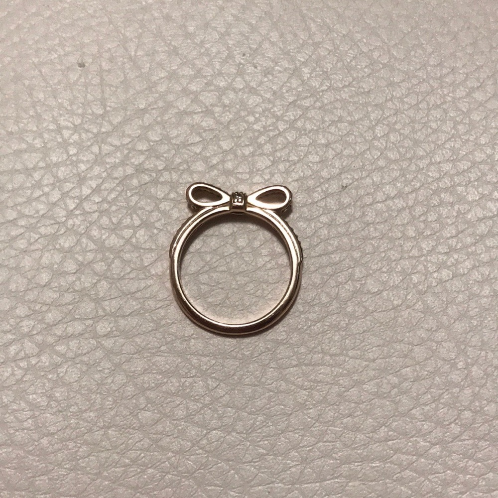 Sparking Bow Pandora Ring